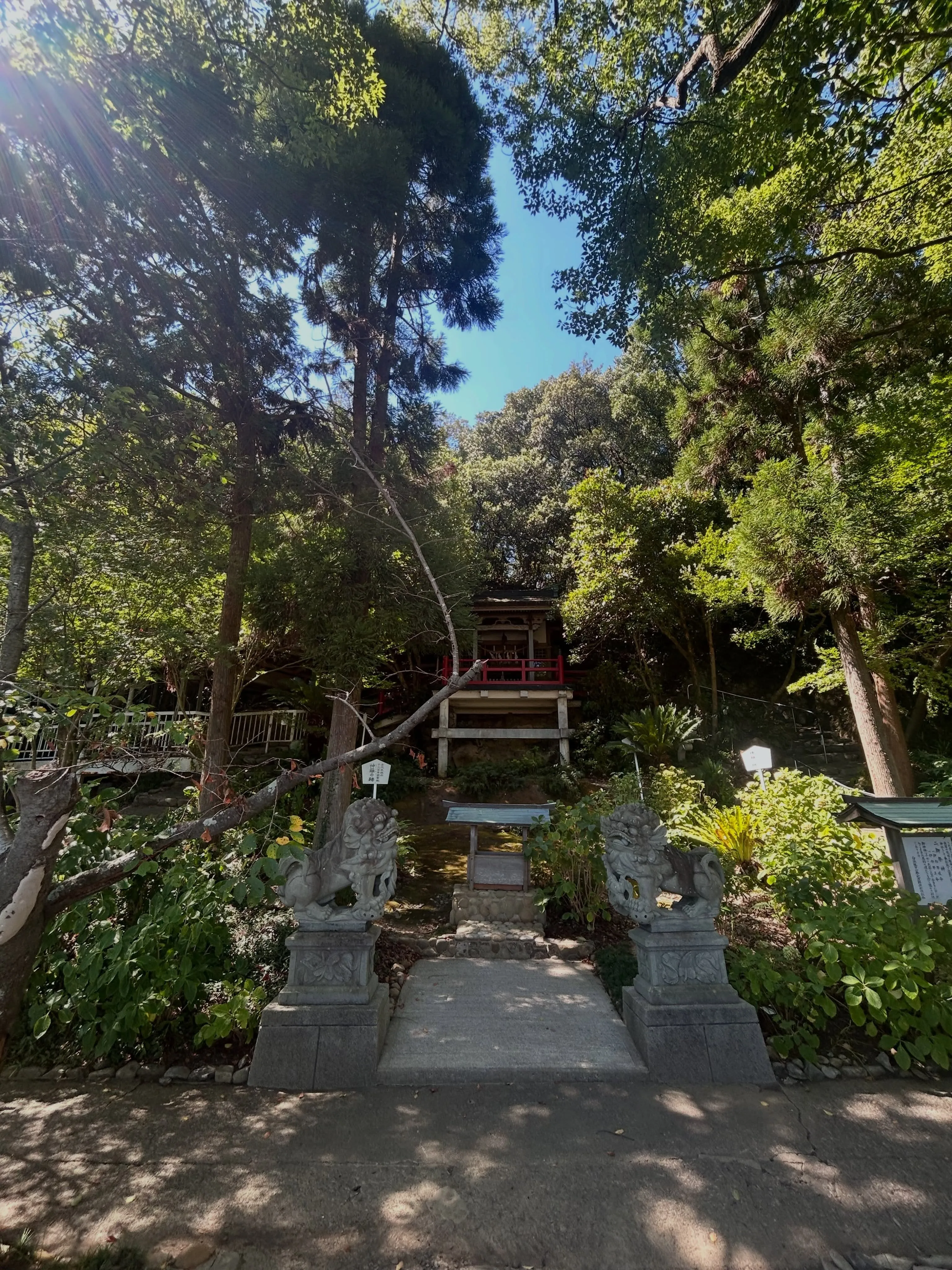 商売繁盛を願い、先日和歌山県白浜町の歓喜神社を訪れました。